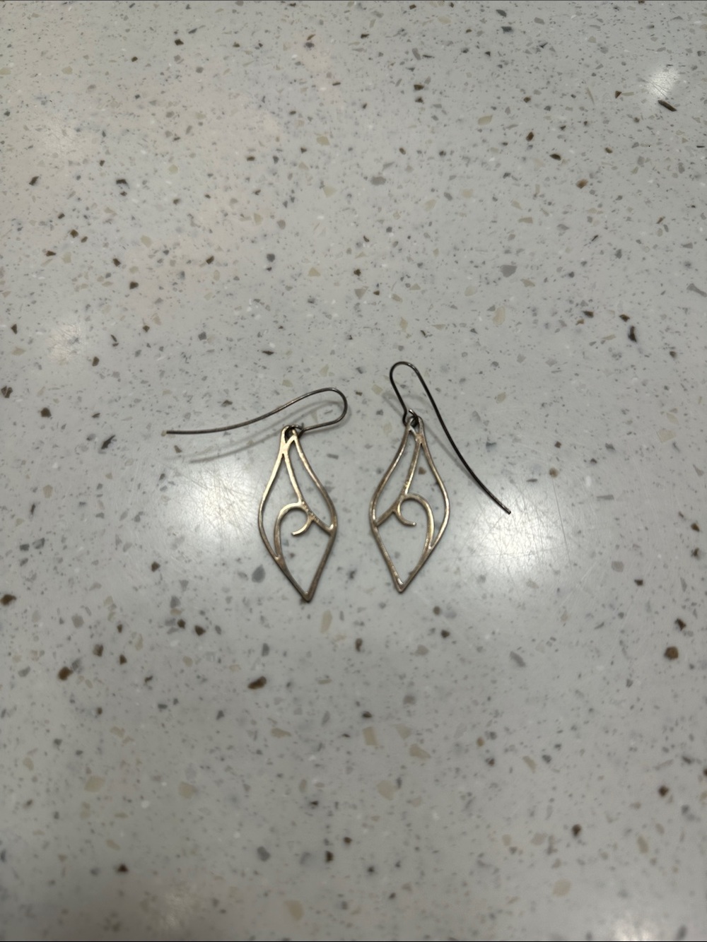 James Avery Retired Alfresco Open Leaf Earrings
